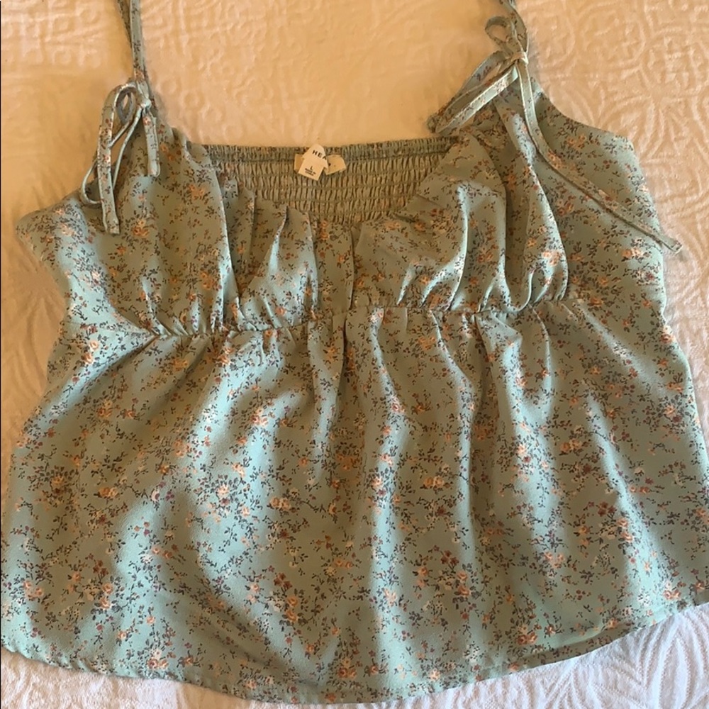 Size: L PacSun smocked tank top